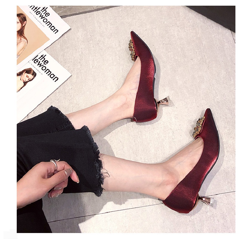 Giày Cao Gót Mũi Nhọn Màu Đỏ Thời Trang Xuân Mới 2022 Cho Cô Dâu