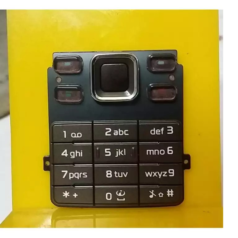 Bàn phím Nokia 6300 zin màu ngẫu nhiên
