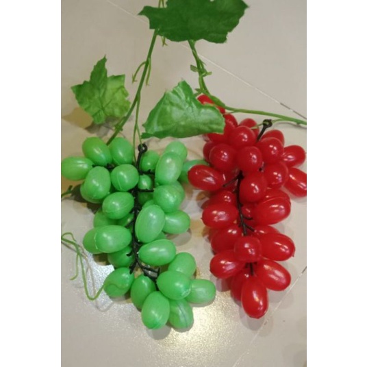 Dây Quả Nho giả  dài 1m2 - Quả nhựa, 1 dây 4 chùm 3 màu