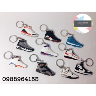 Móc khoá giày Nike