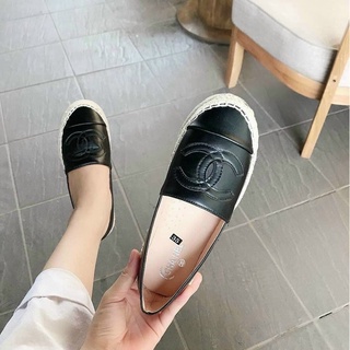 Giày nữ đế cói logo chữ x