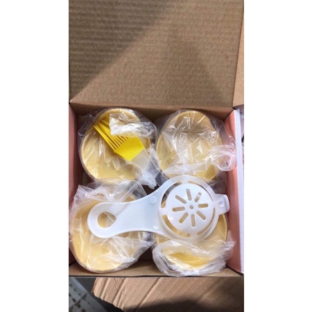 Khuôn hấp trứng, làm bánh cho bé (bộ 4 khuôn kèm chổi quét dầu, tách lòng trứng)