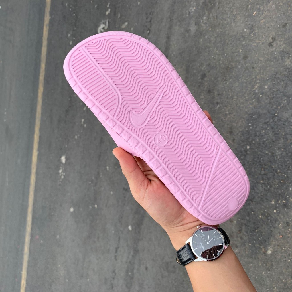 dép nike-màu hồng chữ vàng dành cho nữ tặng hộp