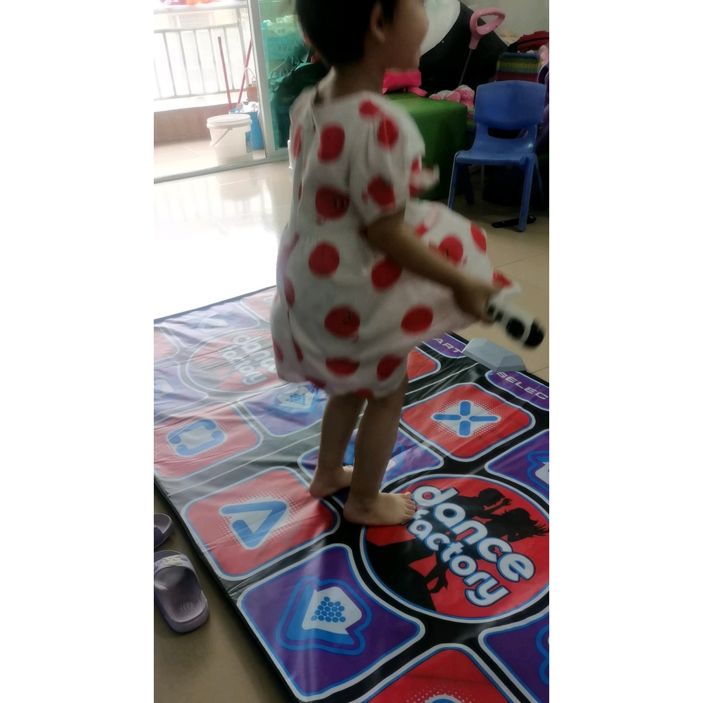 Thảm chơi game kết nối tivi tiếng Anh bản quốc tế dễ sử dụng, kết nối không dây HDMI