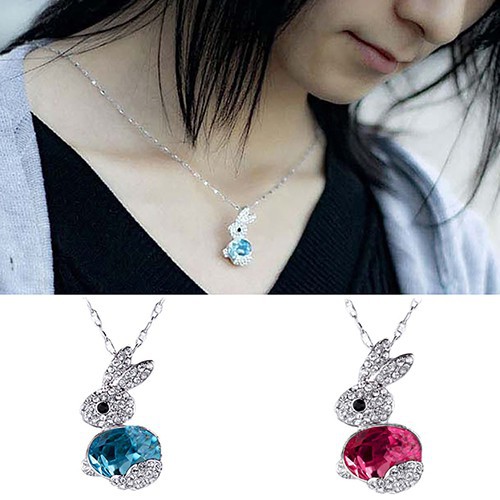 Dây chuyền có mặt thiết kế hình chú thỏ đính đá thời trang