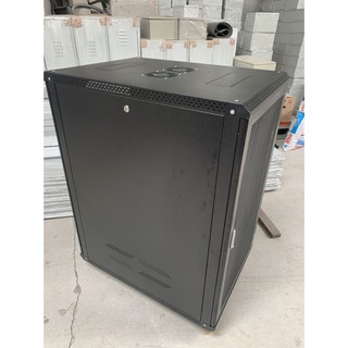 TỦ RACK 20UD600