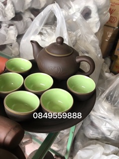 Bộ ấm trà hoa văn khắc