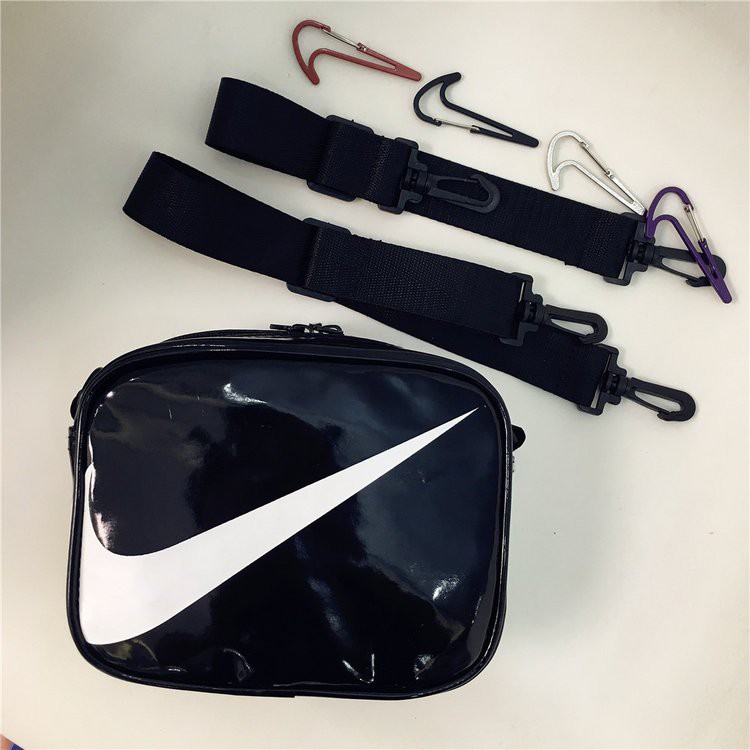 Túi đeo chéo Nike kích thước 18x7.5x14cm hợp thời trang