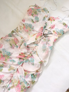 FINAL SALE Đầm sexy hoa Quảng Châu