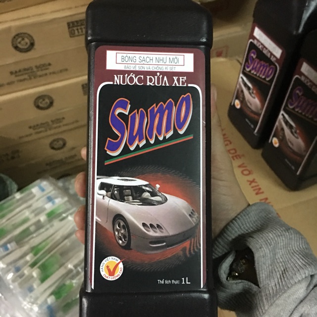 Nước rửa xe Sumo (giá mới)