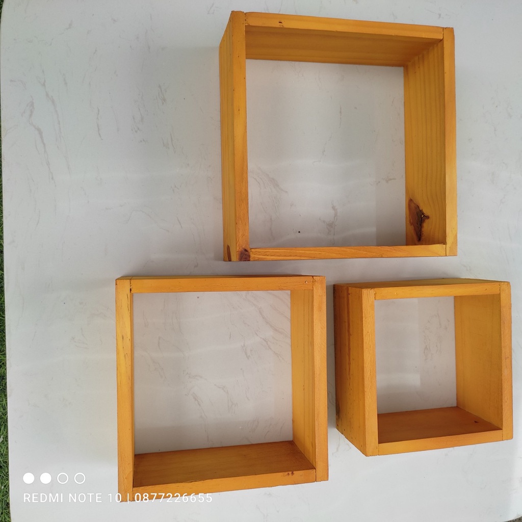 Trang trí treo tường gỗ thông ô vuông 30 x 30 x 9cm| ô trang trí decor