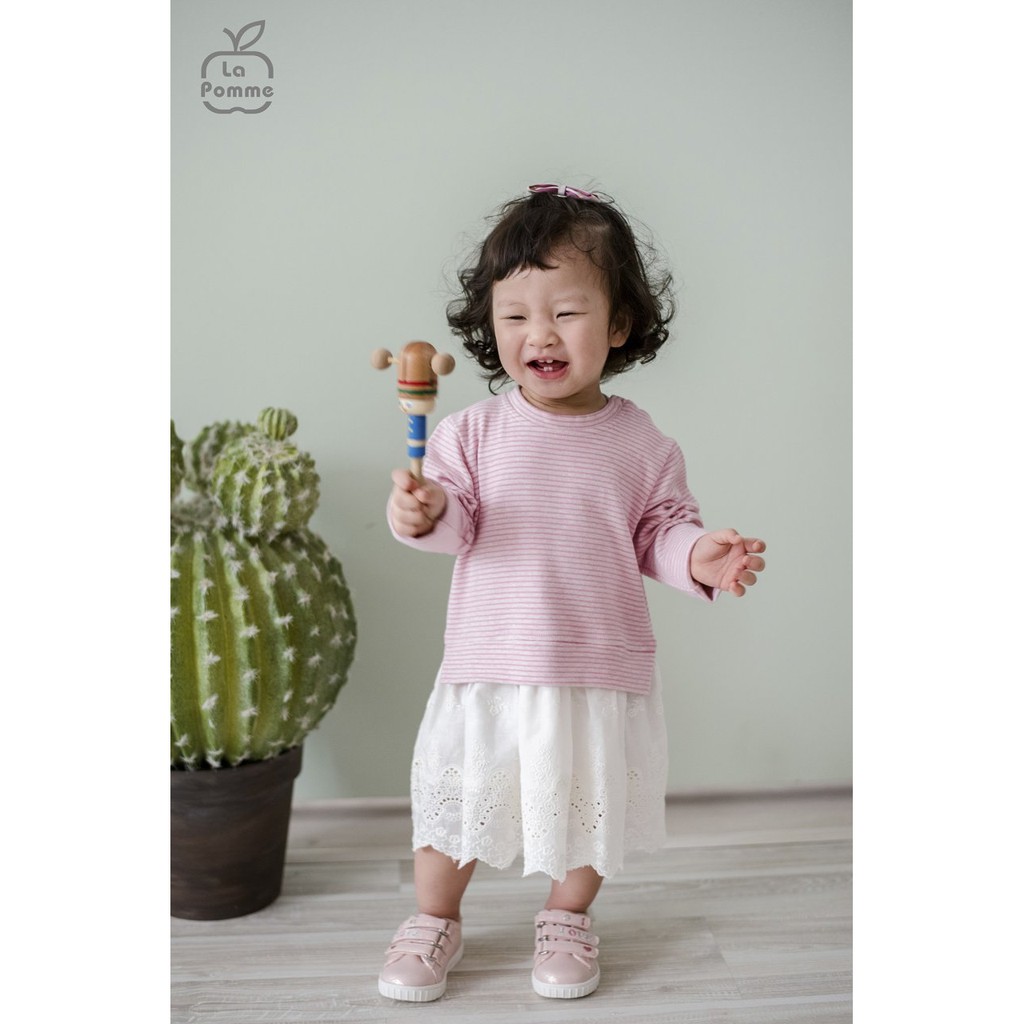 D020 Váy chữ A thêu nổi viền gấu hồng và xanh