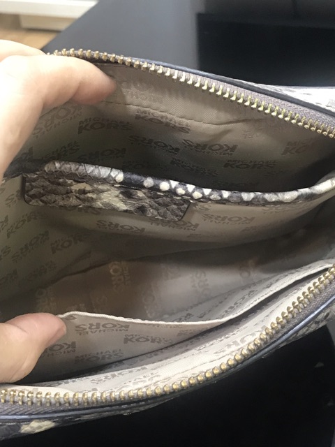 Túi Michael-Kors da rắn