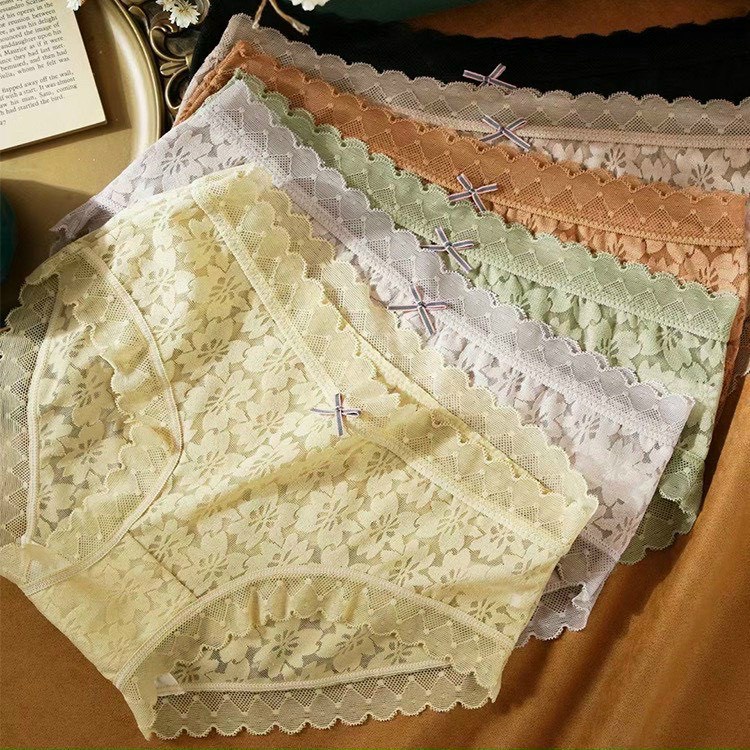 Quần Lót Nữ Thun Lạnh Ren Hoa Thủy Tán 4D