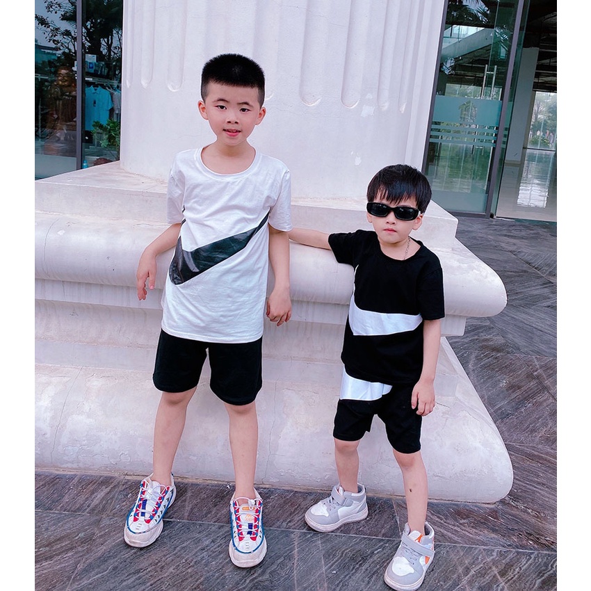 Bộ Quần Áo Trẻ Em Cộc Tay In Hình Biểu Tượng Chiến Thắng Vải Cotton Cho Bé Trai Từ 8-20kg Mã CT46