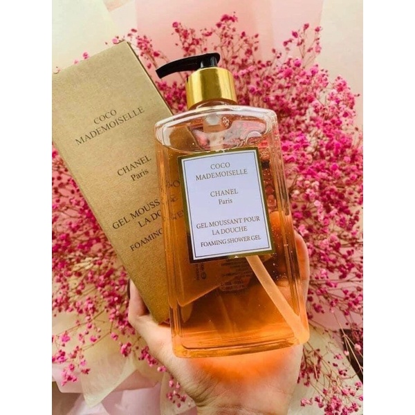 SỮA TẮM HƯƠNG NƯỚC HOA COCO MADEMOISELLE CHA.NEL