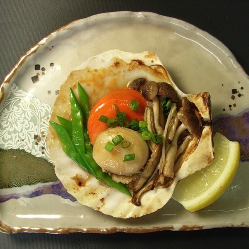 Giá sỉ 1kg Sò điệp Nhật Nửa mảnh