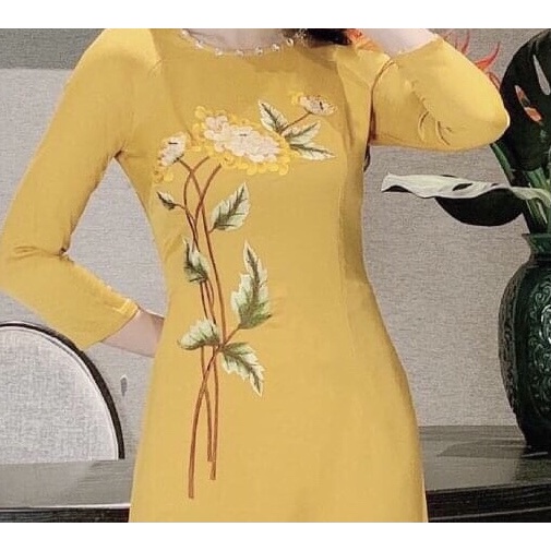 Áo dài thêu, đính cúc thủ công chất vải Tây thi cao cấp giá ưu đãi