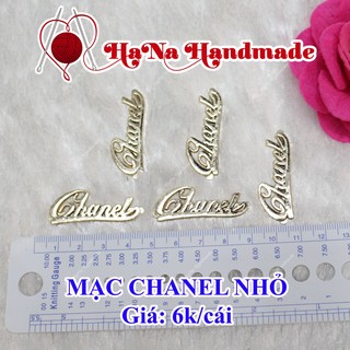 Mạc trang trí chữ Cha-nel nhỏ