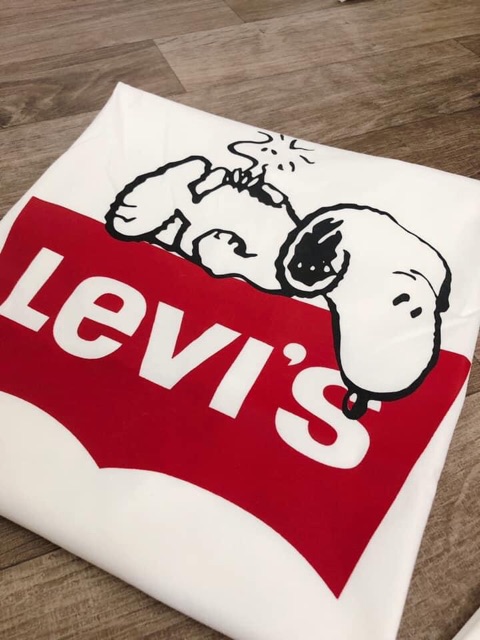 Áo phông levis Snoopy