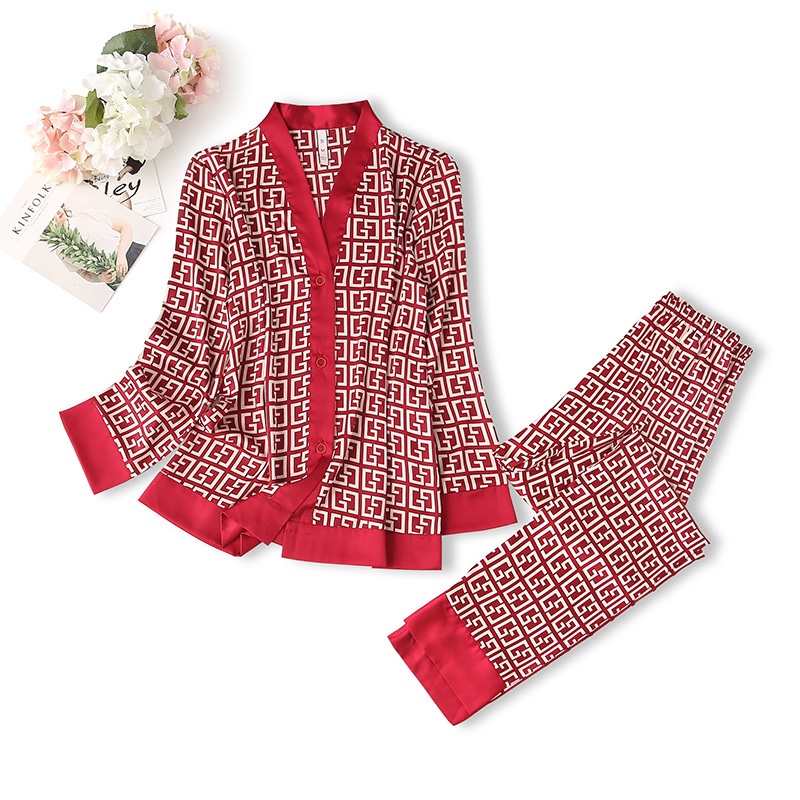 Set đồ ngủ tay dài bằng lụa mát hoạ tiết hoạt hình thời trang cho nữ