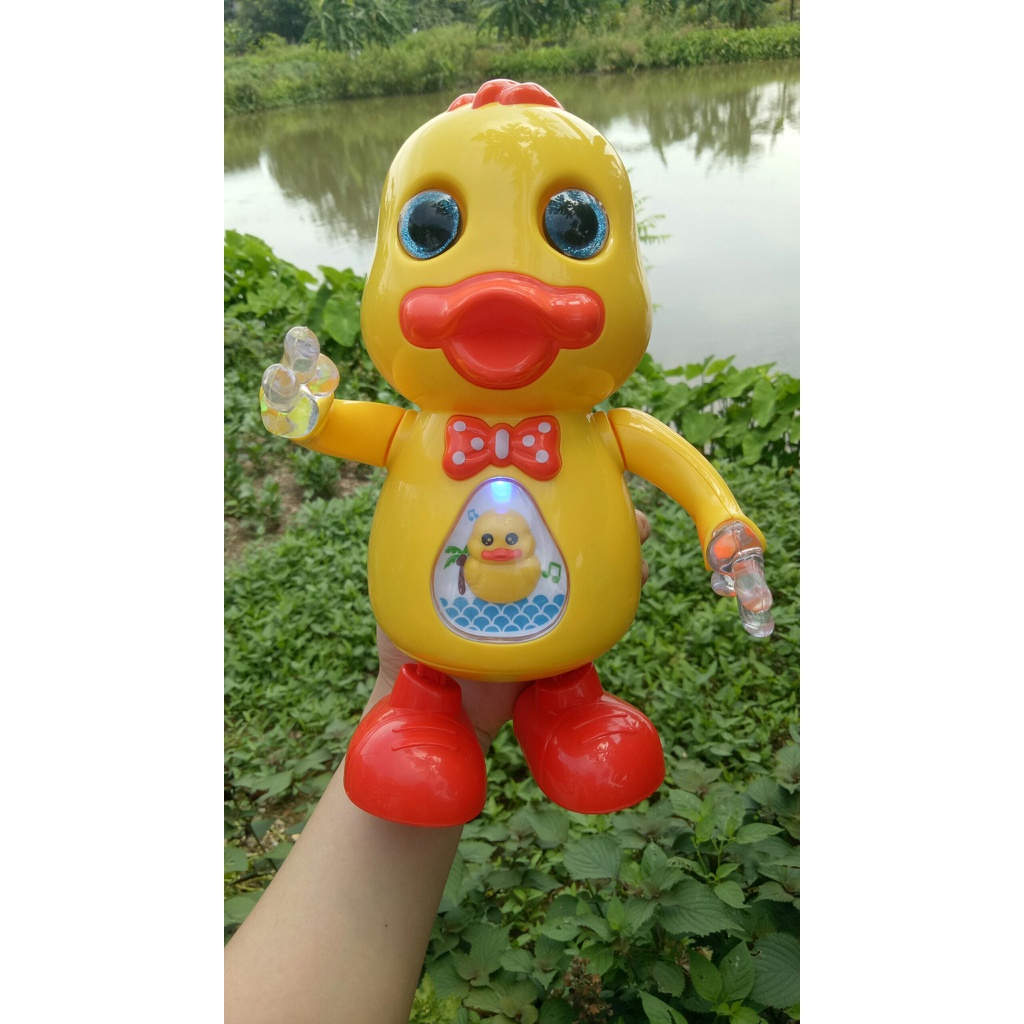Vịt Vàng biết nhảy múa, biết hát, có đèn màu nhấp nháy vui nhộn cho bé