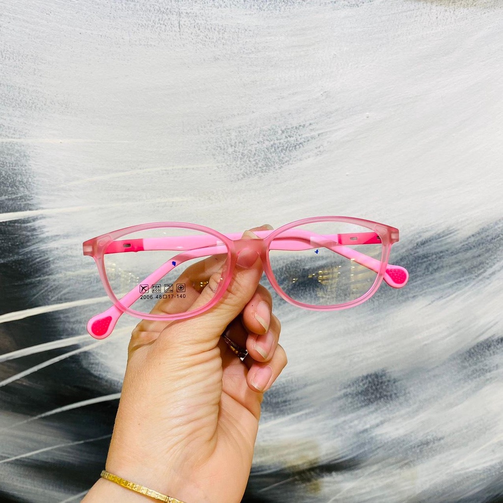Gọng kính nhựa dẻo thời trang trẻ trung siêu nhẹ siêu bền Ouress 2006