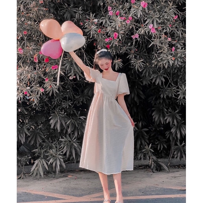 Váy midi dài cutout lưng