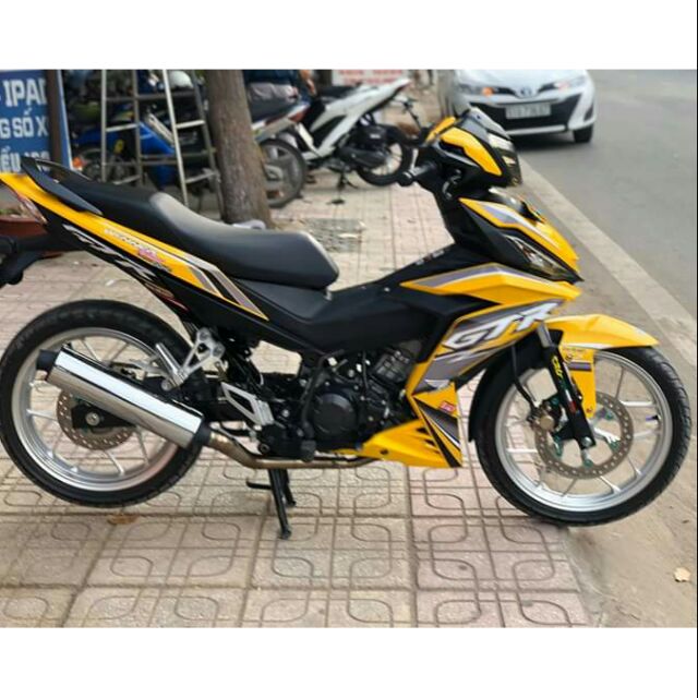 Tem rời Winner GTR vàng đen