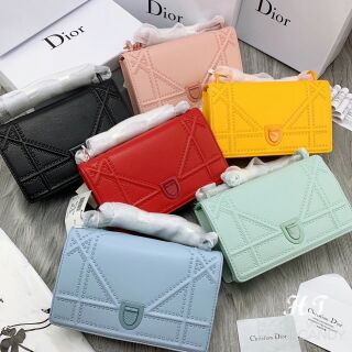 Dio.r đinh đen - size 22 ảnh thật ở cuối fullbox