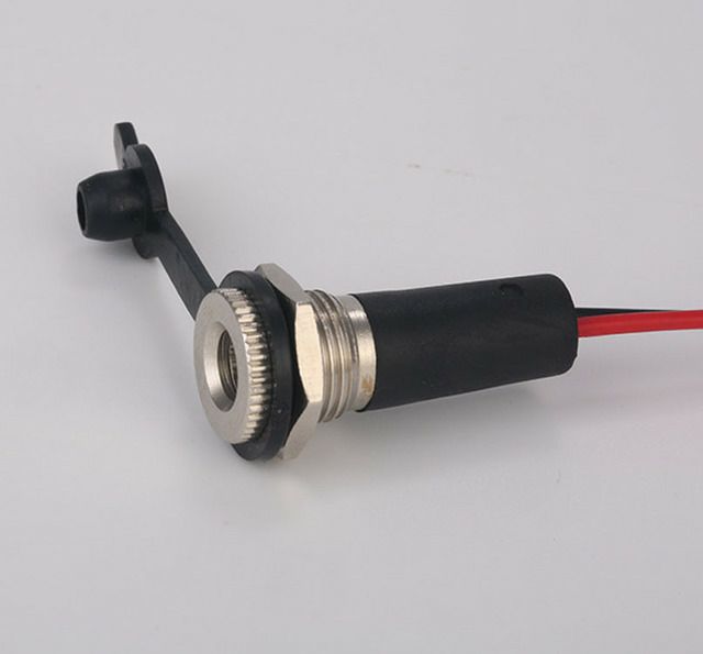 Achun.vn - 01 ĐẦU JACK SẠC NỮ DC-5.5*2.1mm DÒNG SẠC ĐẾN 10A CHỐNG NƯỚC IP67