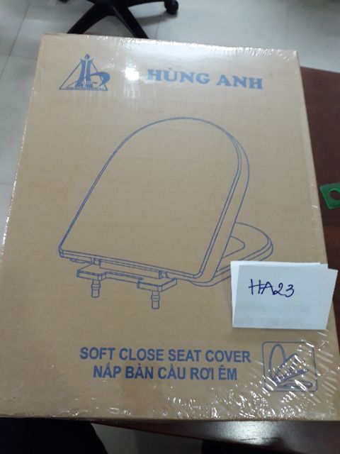 HA23 - Nắp bồn cầu vuông rơi êm HÙNG ANH tháo lắp nhanh