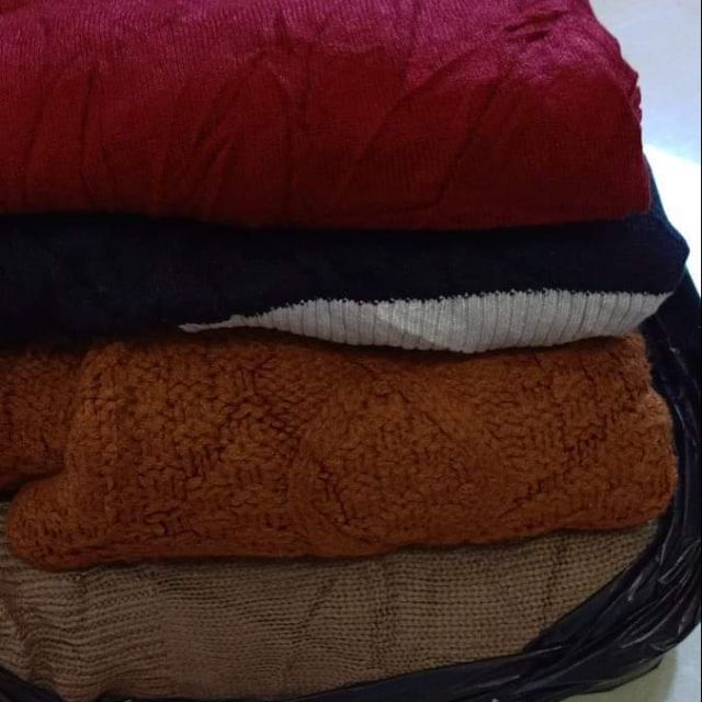 Áo len cua loan vũ