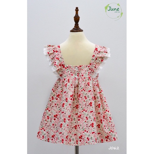 VÁY ĐẦM HOA NHÍ ĐỎ BÈO CÁNH TIÊN BÉ GÁI