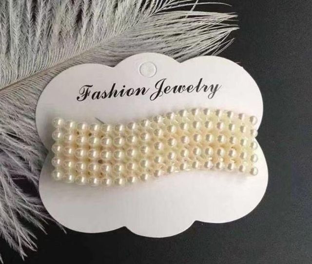 Kẹp tóc đẹp màu trắng