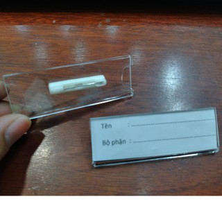 Bộ 50 cái bảng tên nhân viên, thẻ tên mica gài ghim
