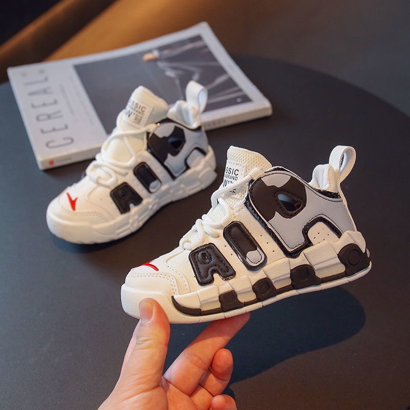 Giày thể thao đế êm hoạ tiết siêu xinh cho bé trai và bé gái