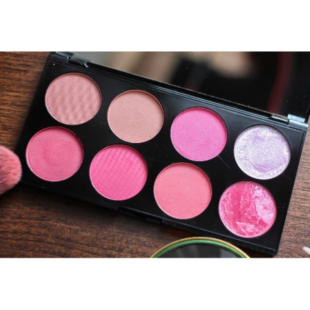 Bảng Má Makeup Revolution Hot and Spice - Sugar and Spice