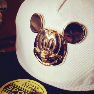 Mũ lưỡi trai Mickey