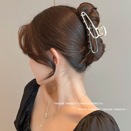 Kẹp Tóc Nữ Hình Cá Mập Thời Trang Hàn Quốc