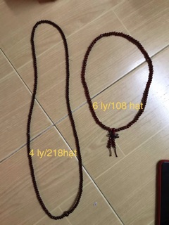 Chuỗi gỗ cổ màu đỏ nâu 108 hạt