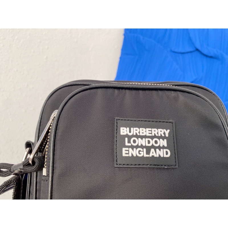 Túi đeo chéo BURBERRY cao cấp 2021