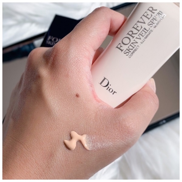 Kem Lót Dior Forever Skin Veil Spf 20