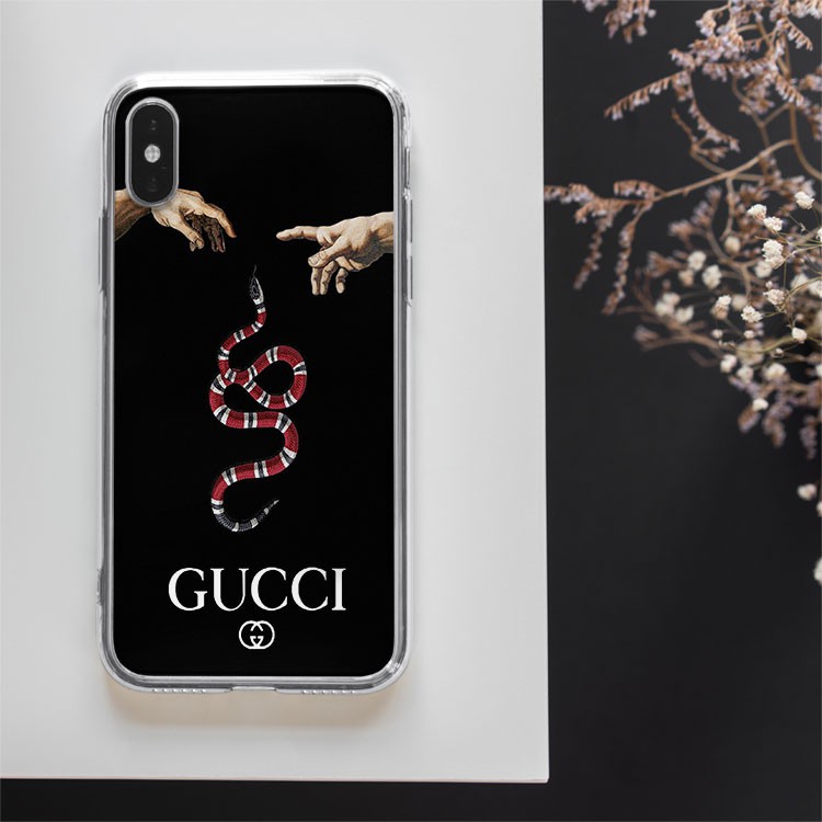 Ốp lưng GUCCI rắn chia cắt nắm lấy tay anh cho Iphone 5 6 7 8 Plus 11 12 Pro Max X Xr SUPPOD00092