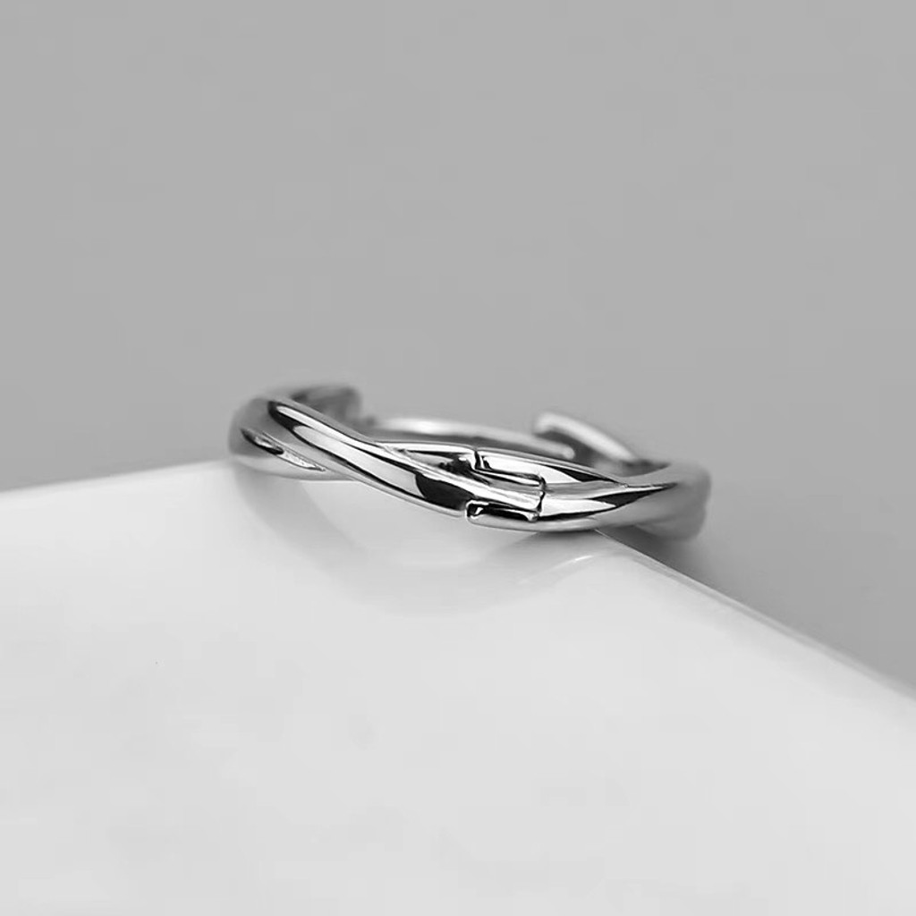 Bông tai, Khuyên tai bạc nam nữ dáng tròn đan chéo phong cách hiphop, Độc đáo, Cá tính, Unisex 1 chiếc