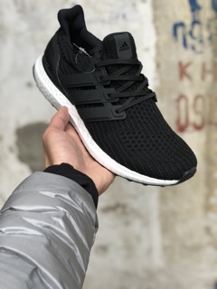 ( đủ hộp) giày UB 4.0 đen full đủ size 1:1