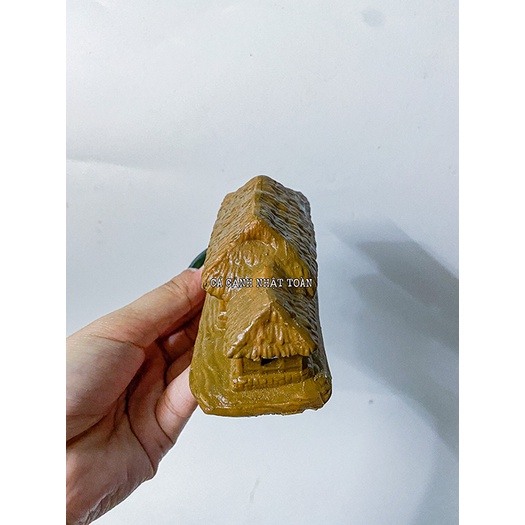 NHÀ LÁ NHỰA TRANG TRÍ HỒ CÁ NON BỘ DÀI 11X6X6CM