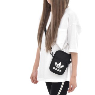 [ FLASH SALE ] túi chéo mini ( đen / trắng ) xk tag