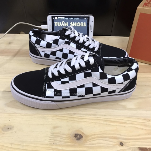 [TẶNG HỘP+LỌ TẨY] GIÀY Thể thao skull CARO đen trắng nam nữ | BigBuy360 - bigbuy360.vn