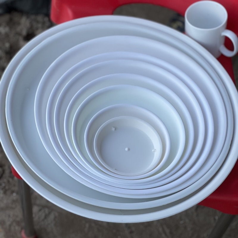 Đĩa lót chậu hình tròn bằng nhựa size từ 15cm đến 30cm